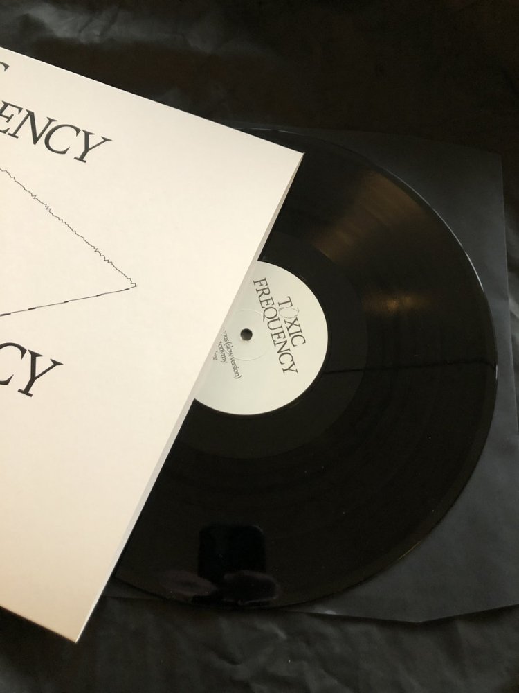 RECORDED AT FREQUENCY FARM _ 1993 – 1994 [vinyl]