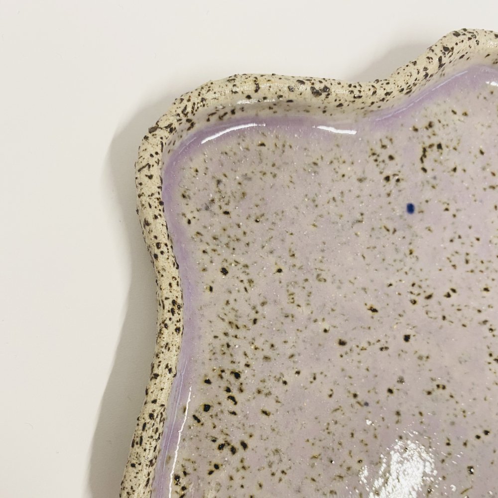 Puddle Plates : Stracciatella Clay/Lavender Glaze -large