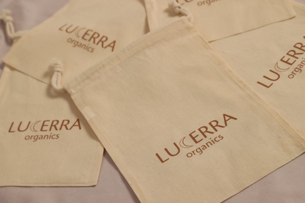 LUCERRA organics ロゴ コットン巾着
