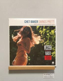 CHET BAKER / SWINGS PRETTY