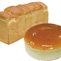 【苺屋】純国産食パンとスフレチーズケーキセット