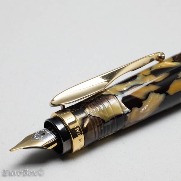 Stipula Iris Retractable Nib Pen スティピュラ アイリス セルロイド