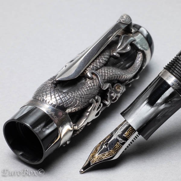 Montegrappa 限定万年筆 The Dragon 1995 Silver - 筆記具