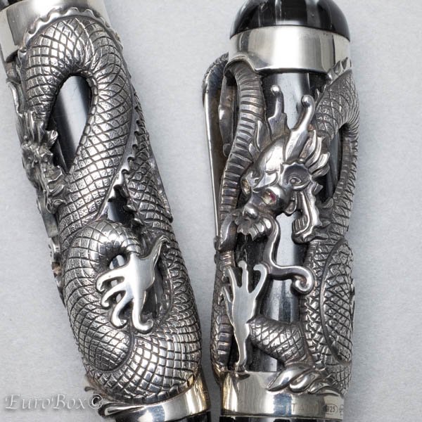 Montegrappa 限定万年筆 The Dragon 1995 Silver | www.osterixpub.it