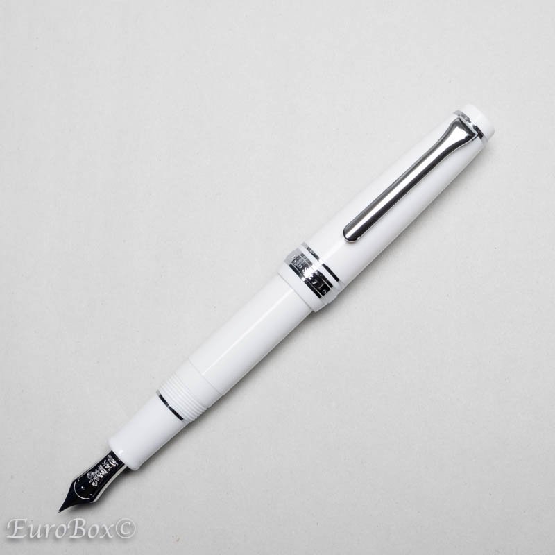 ナガサワオリジナル万年筆 Pen Style Memo ホワイト（そごサワ文具限定）NAGASAWA Pen Style Memo White  L.E. - ユーロボックス - Euro Box