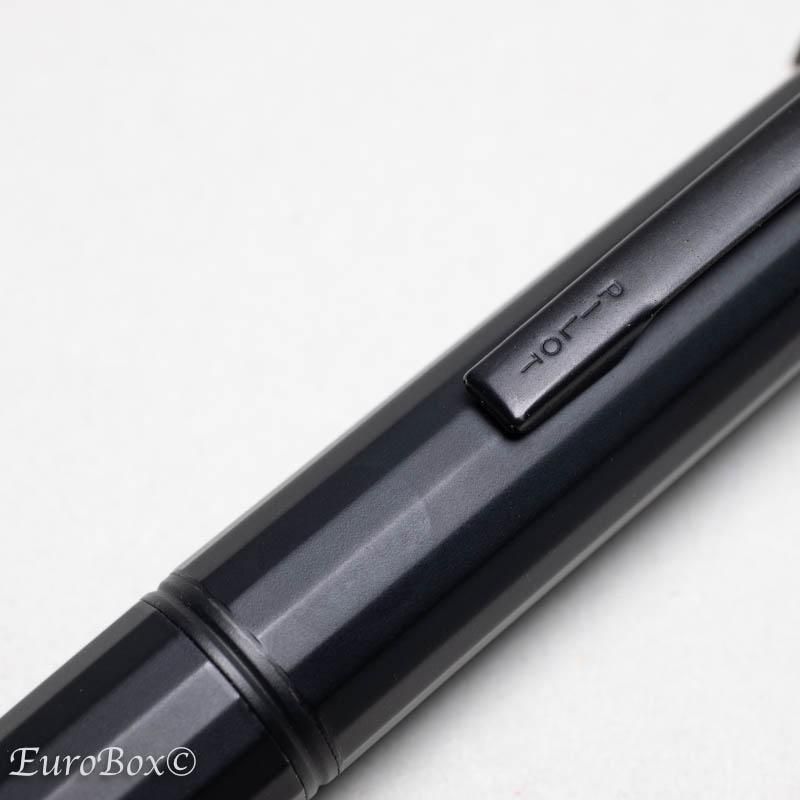 パイロット 万年筆 キャップレス FCB-800R-B 総黒梨地仕上げ