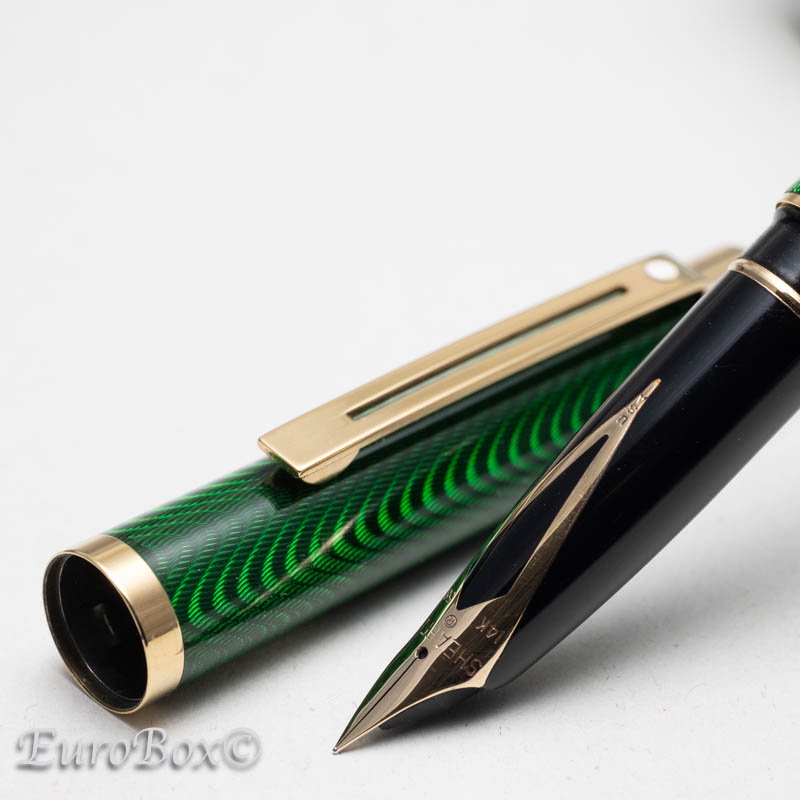 シェーファー 万年筆 タルガ 1086 モアレ ラッカー グリーン SHEAFFER Targa 1086 Moire Lacquer Green -  ユーロボックス - Euro Box