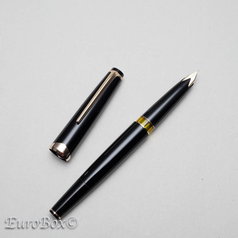 モンブラン 万年筆 マイスターシュテュック 12 ブラック MONTBLANC Meisterstuck 12 Black - ユーロボックス -  Euro Box