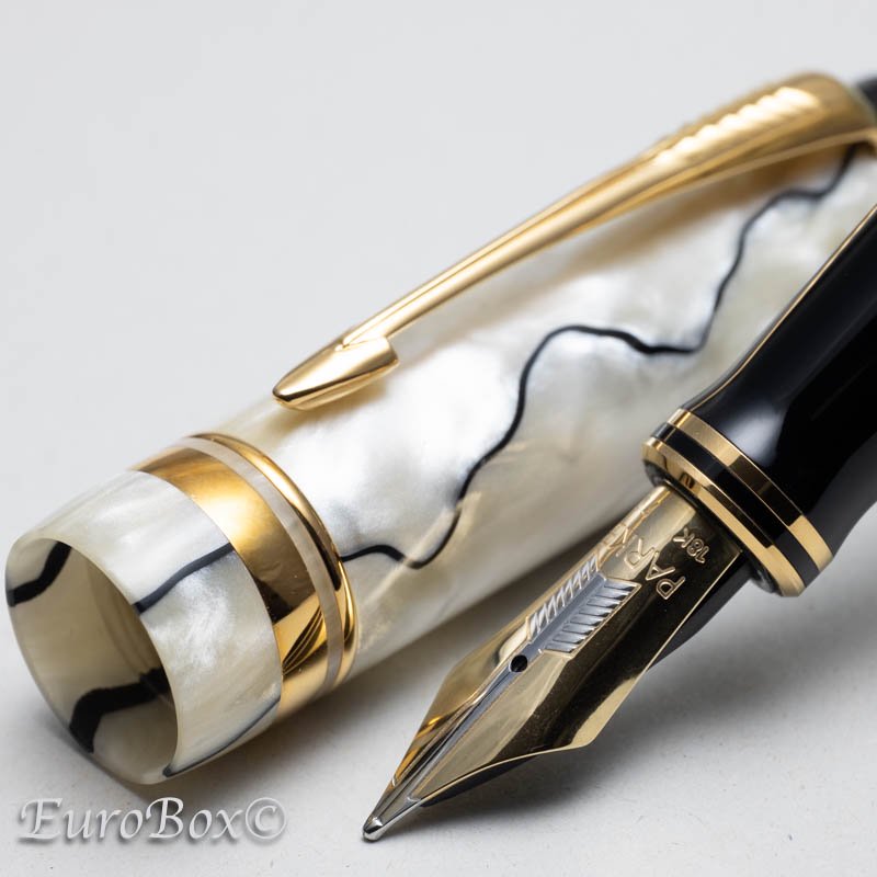 パーカー 万年筆 デュオフォールド センテニアル パール＆ブラック PARKER Duofold Centennial Pearl & Black -  Euro Box