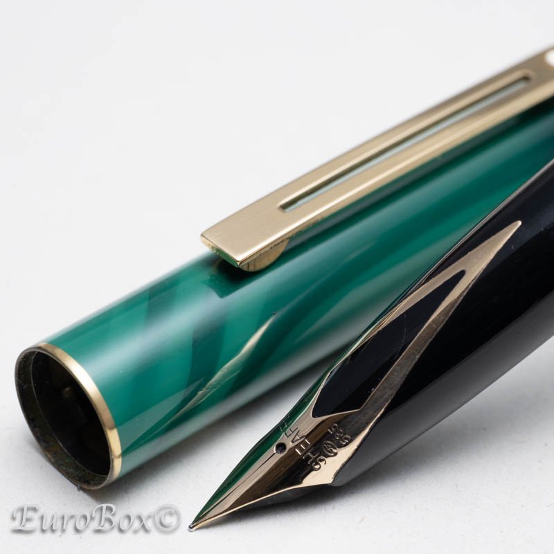 シェーファー 万年筆 タルガ 1181 スワールグリーン SHEAFFER Targa 1181 Swirl Green - ユーロボックス -  Euro Box