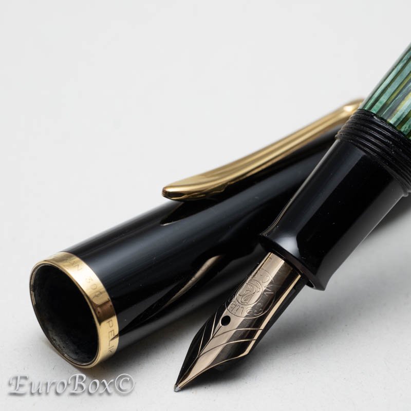 ペリカン 万年筆 300 グリーンストライプ Pelikan 300 Green Stripe - Euro Box