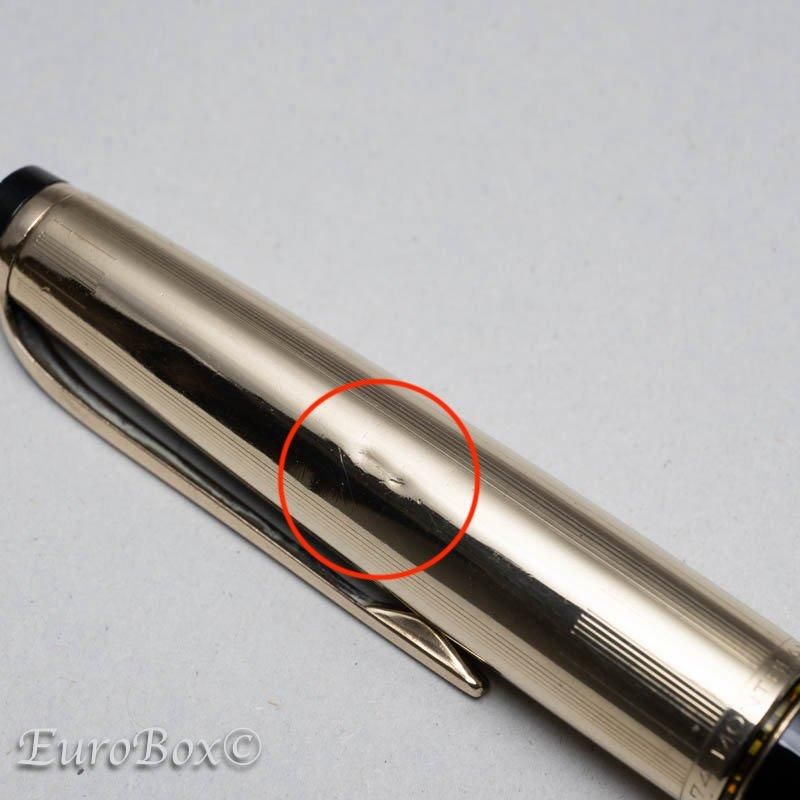 MONTBLANC モンブランマイスターシュテュック No.74赤軸