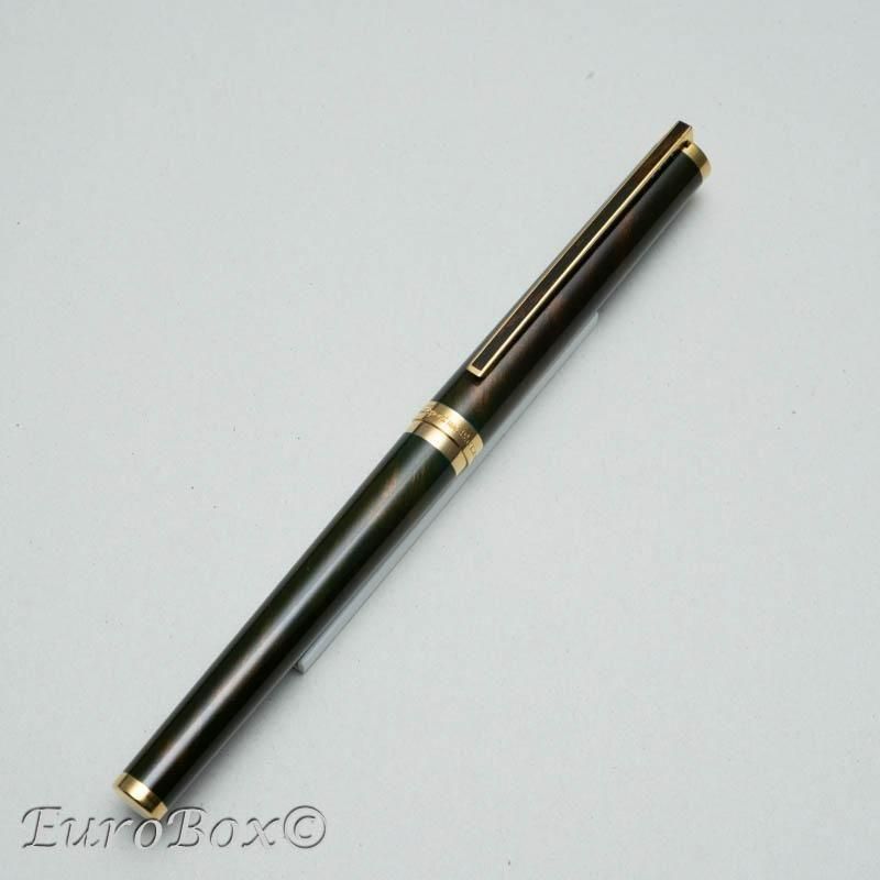 エス・テー・デュポン 万年筆 純正漆 フラーメ S.T.Dupont