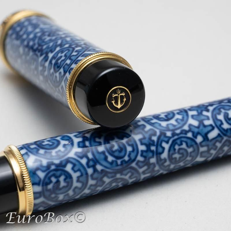 セーラー 万年筆 有田焼 染付章魚唐草濃 - Euro Box