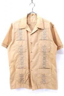 Used 80s Unknown Beige Cuba Shirt Size L  