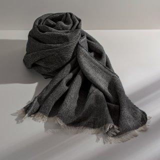 stole [dark gray]