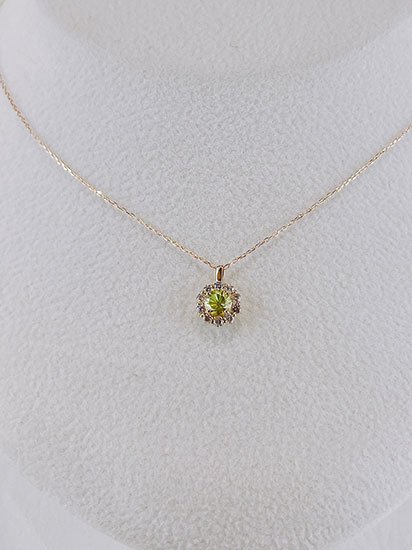 K18 YG ペリドット・ダイヤモンドネックレス/ PE 0.24ct D 0.1ct/ 小豆 ...