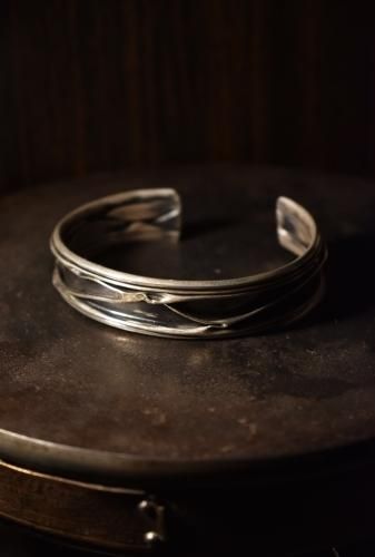 us vintage silver bangle