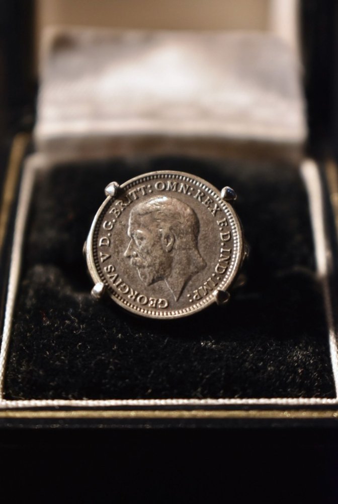 British 1931's coin ring