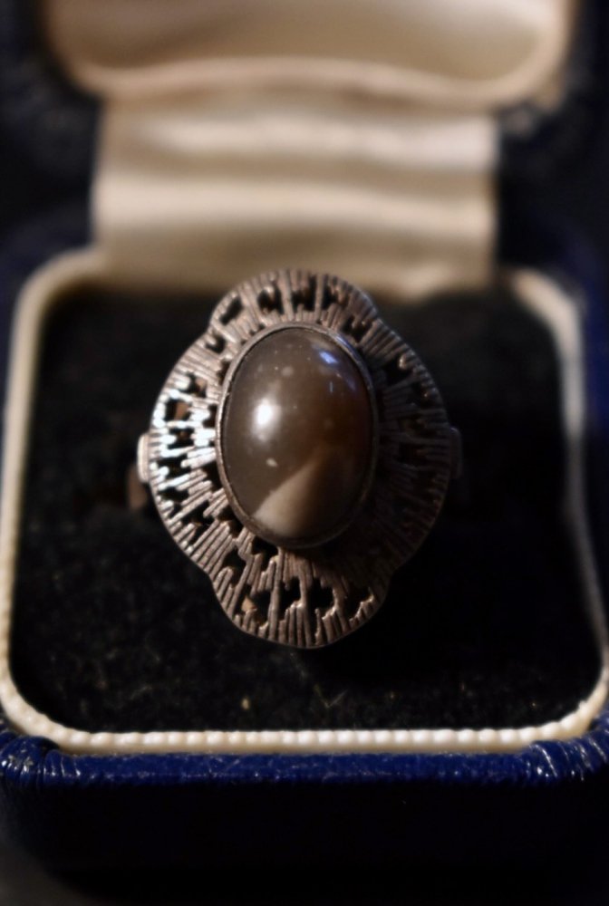 Vintage silver  stone ring