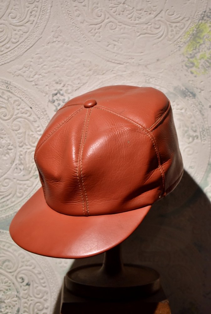 us 1960's red leather cap