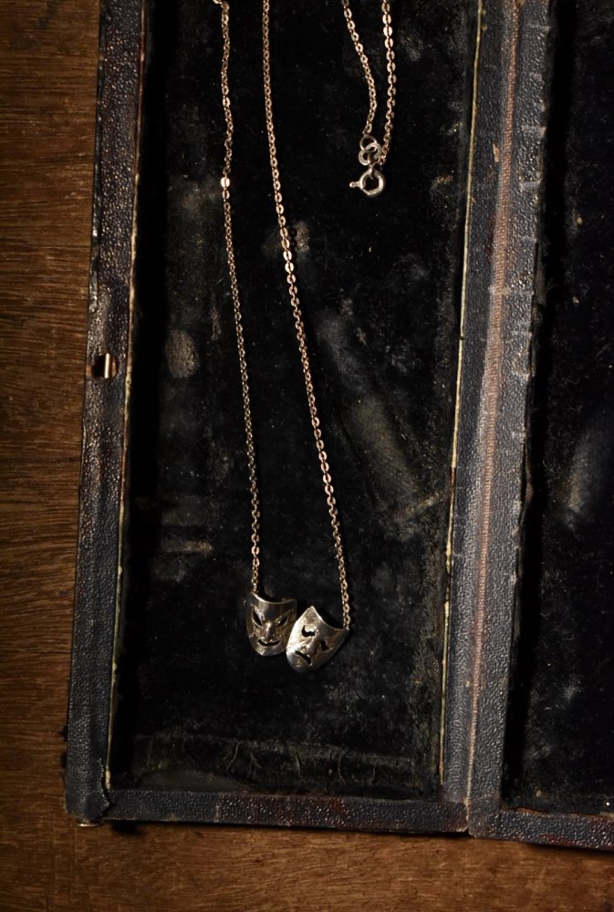 Vintage silver two face necklace