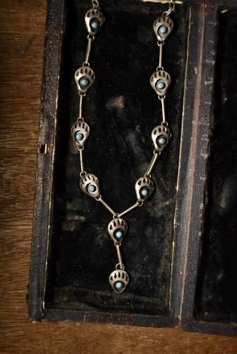 Vintage "Navajo" silver  turquoise bear paws necklace