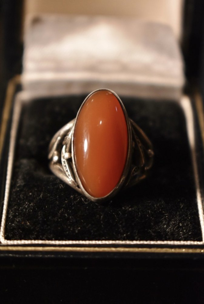 Vintage silver × carnelian ring