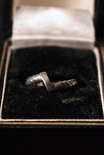Vintage silver ring