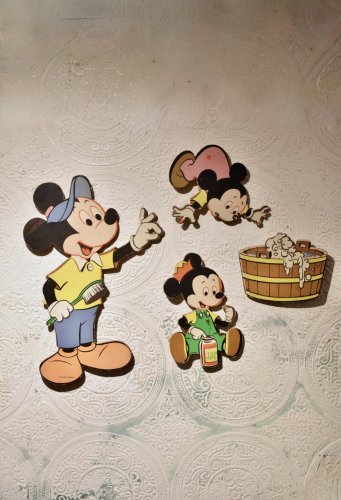 us 1970's Disney Mickey paper wall decor "4 piece"