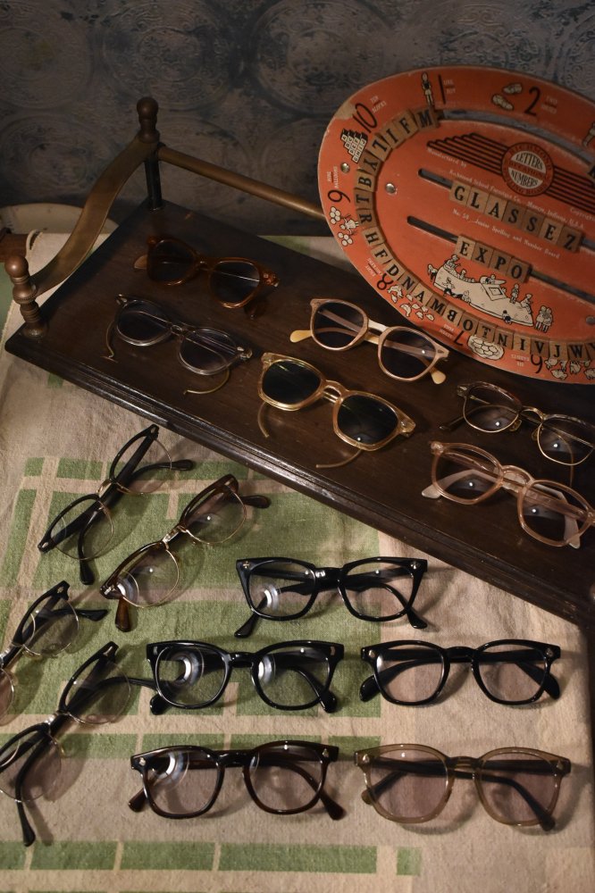 Vintage Glasses Expo
