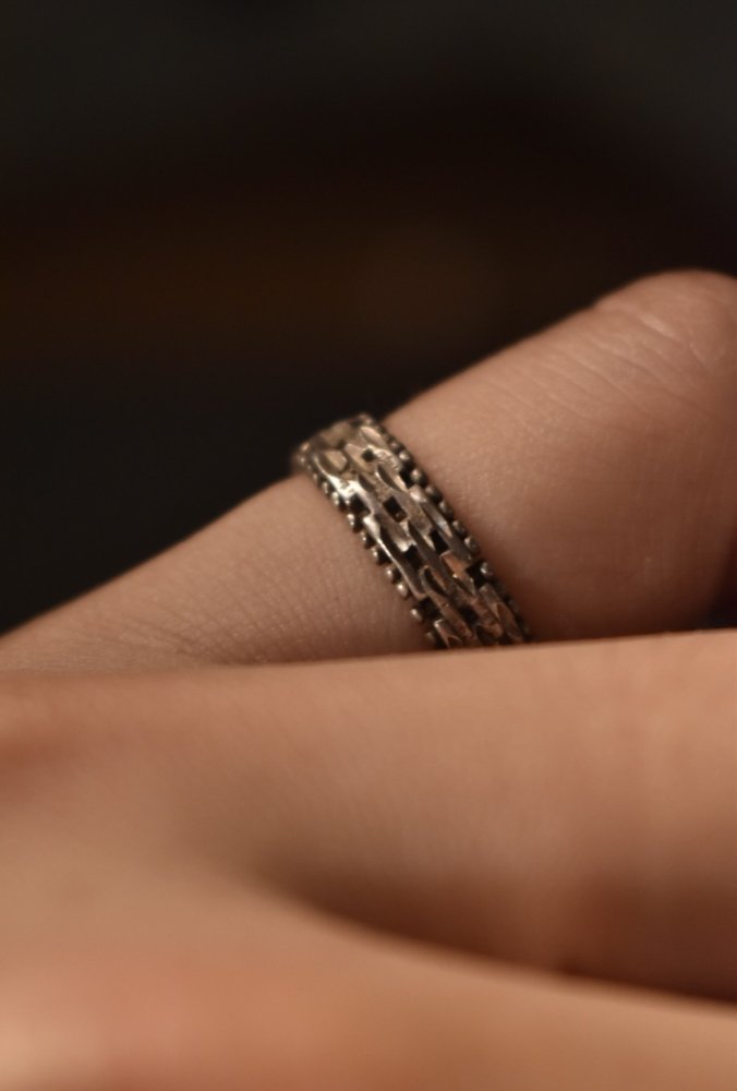 Vintage chain design silver ring