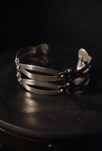 Mexico vintage silver bangle