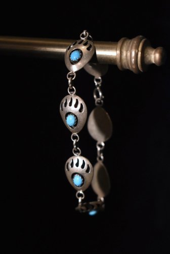 Vintage "Navajo" bear paws silver × turquoise bracelet