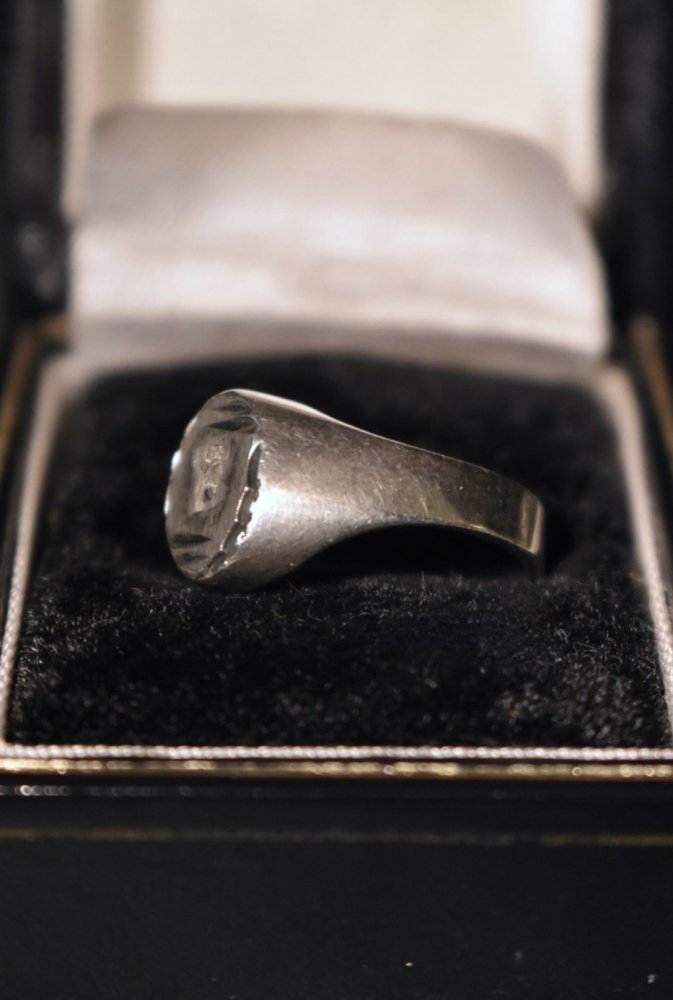 British vintage signet ring