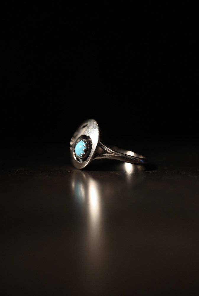 Vintage silver  turquoise ring