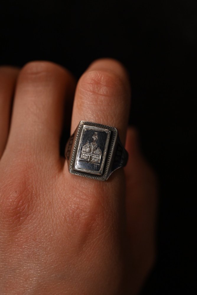 1940's hand carving souvenir ring