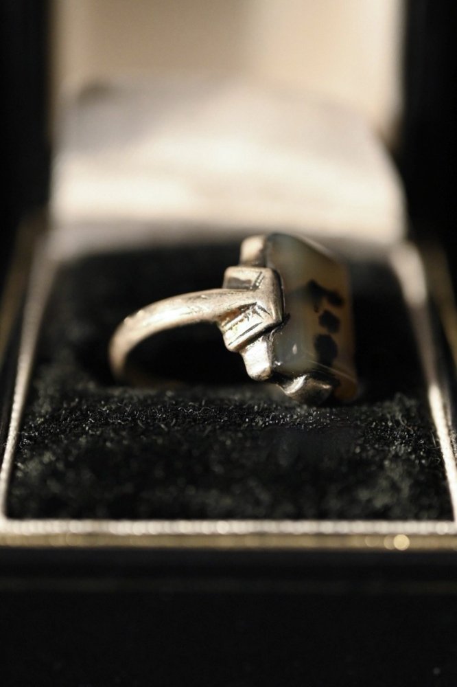 us 1930's~ "Art Deco" silver  stone ring