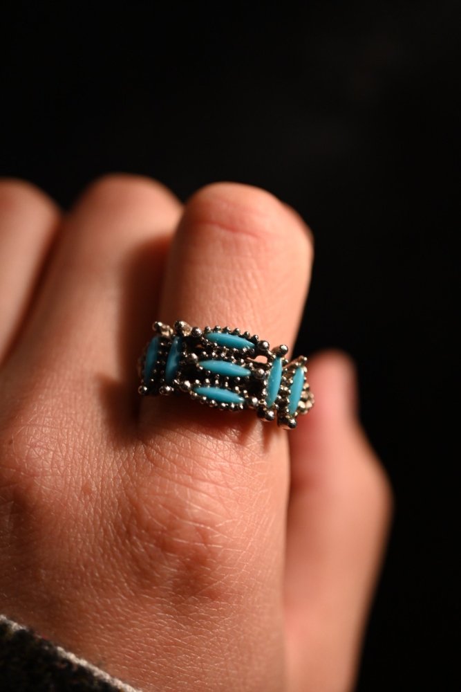 Vintage "needle point" turquoise ring