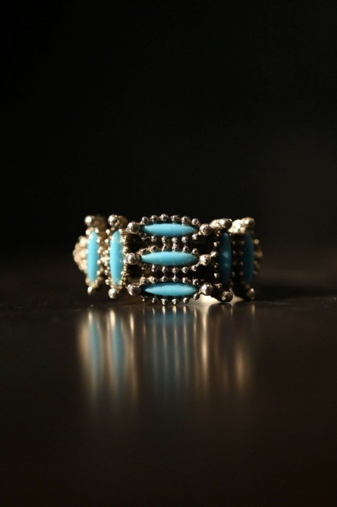 Vintage "needle point" turquoise ring