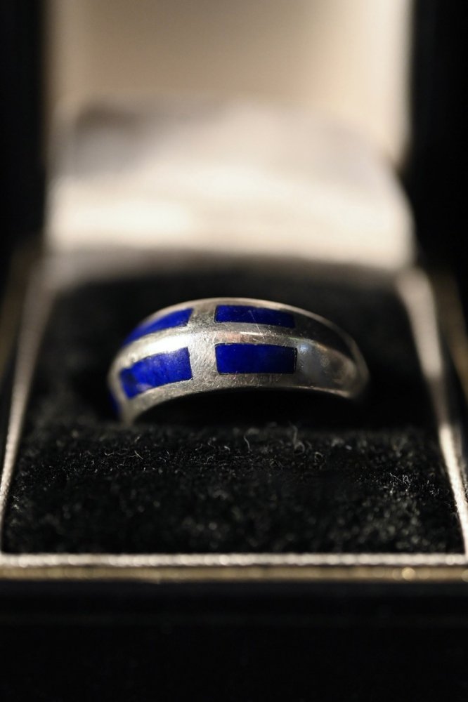Vintage silver  lapis lazuli ring