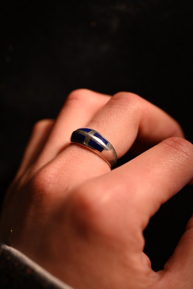 Vintage silver  lapis lazuli ring