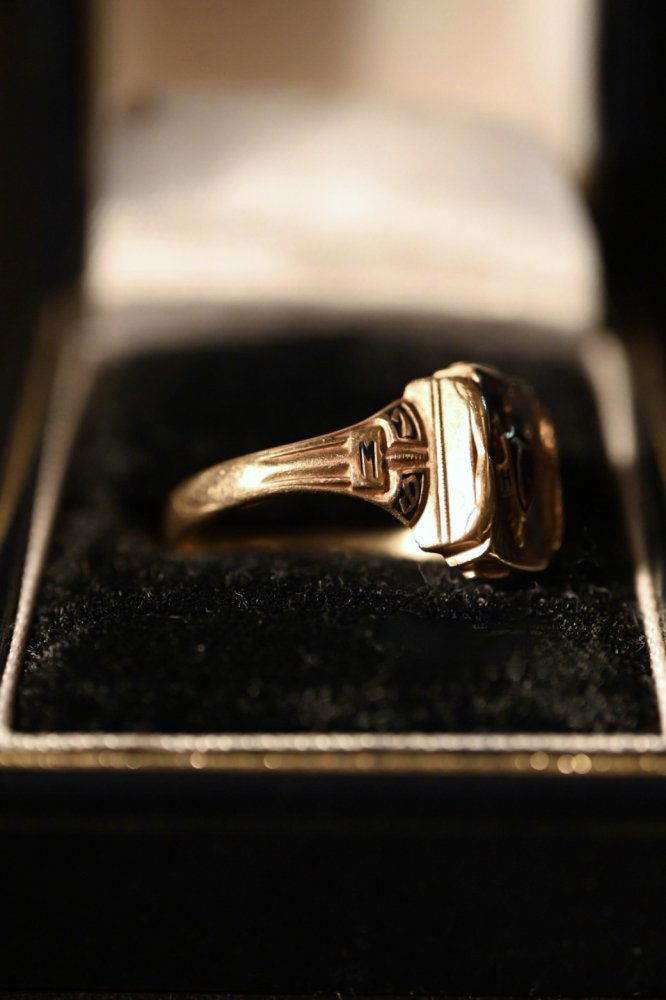 us 1959's 10K gold college ring