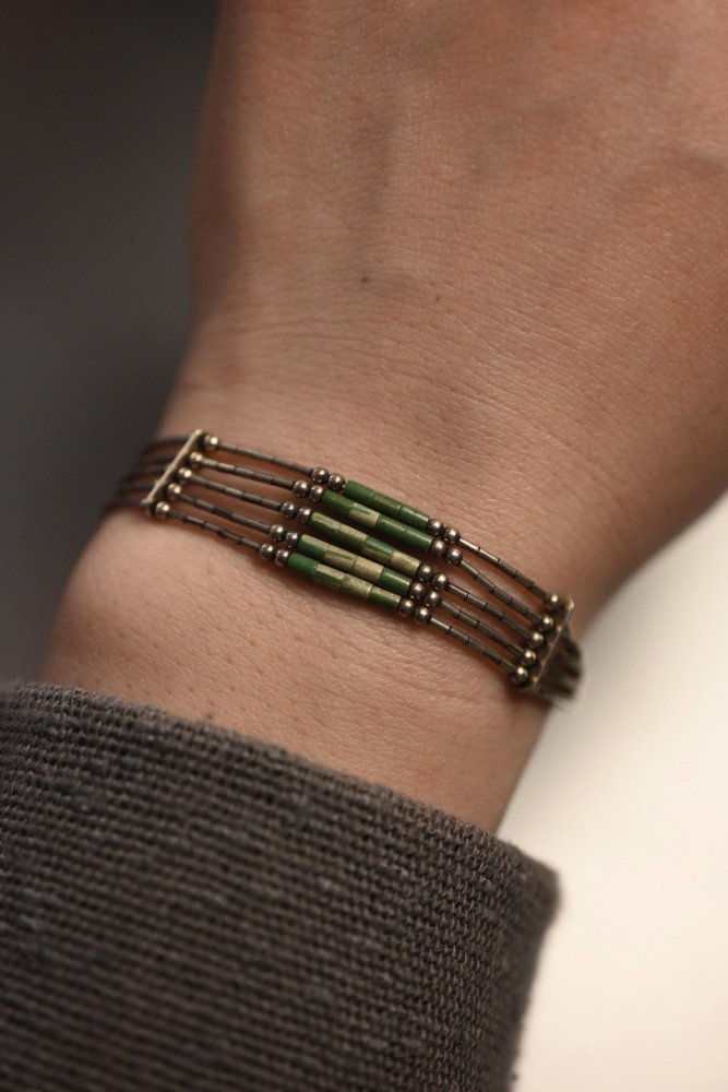 Vintage silver  green beads bracelet