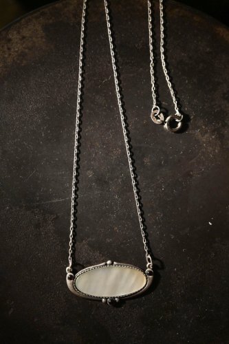 Vintage silver  shell necklace