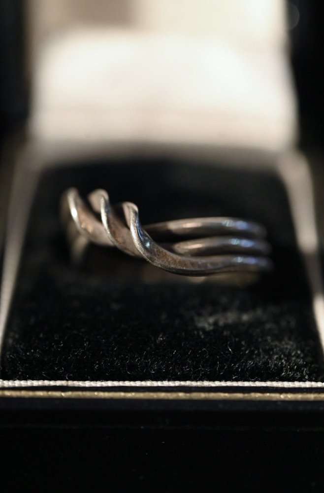 Vintage silver ring