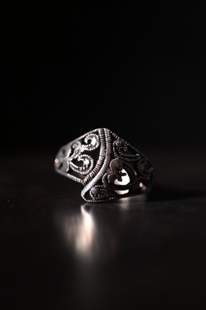 Vintage silver watermark design ring