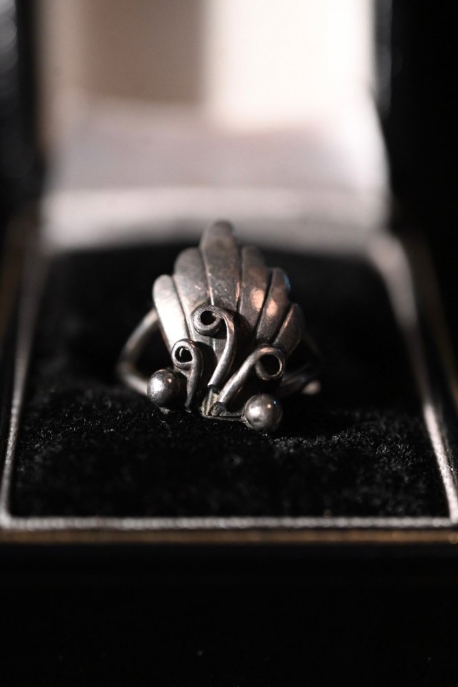 Vintage silver ring