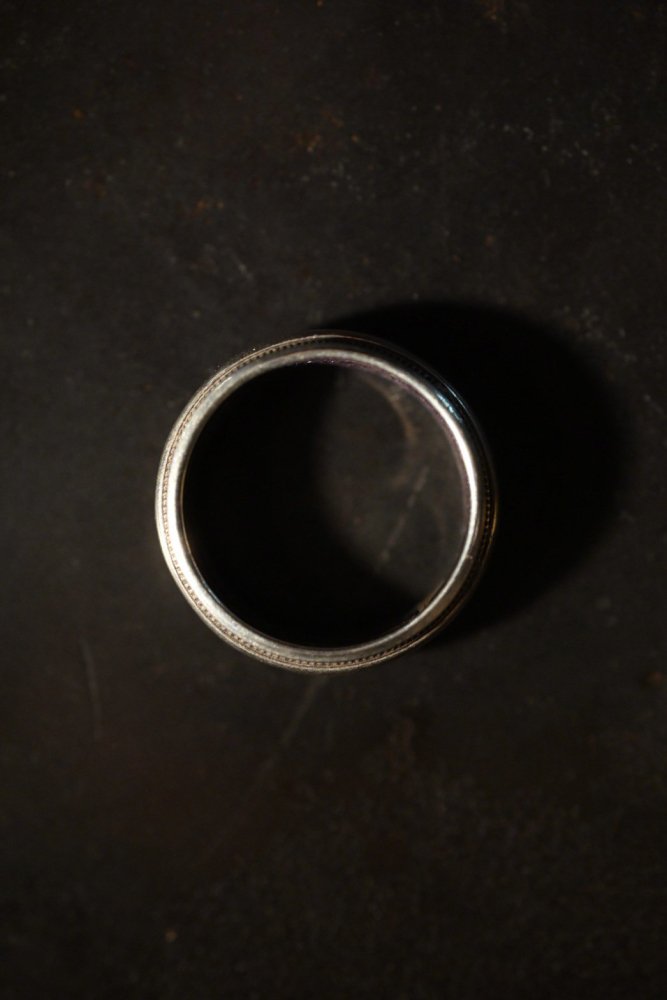 Vintage silver ring