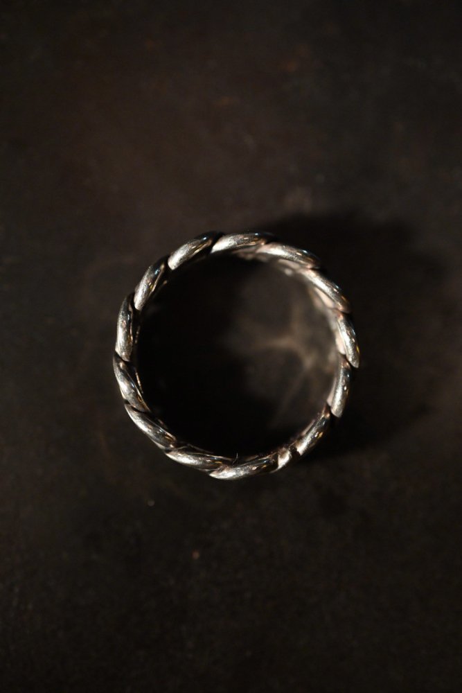 Vintage silver chain ring